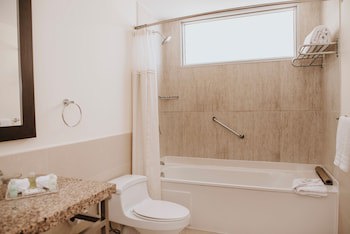 Courtyard By Marriott Guayaquil