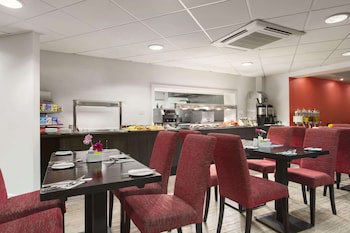 Ramada By Wyndham London Stansted Airport