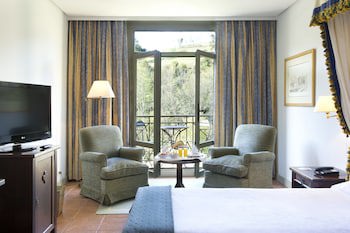 Parador De Cangas De Onis