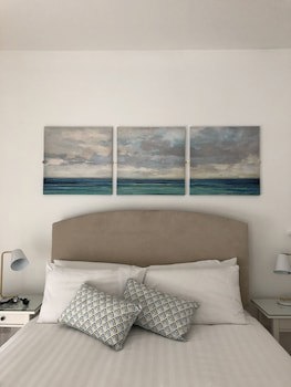 Eyre Square Townhouse