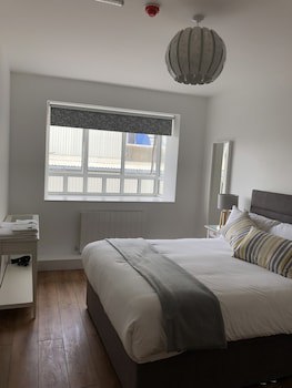 Eyre Square Townhouse
