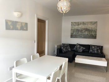 Eyre Square Townhouse