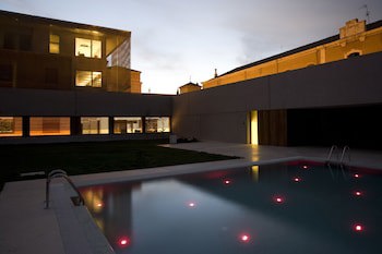 Parador De Alcala
