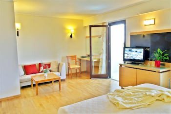 Miramare Hotel Eretria galeri fotoğrafı