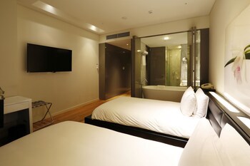 Grand Mercure Ambassador Changwon