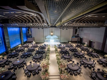 Grand Mercure Ambassador Changwon