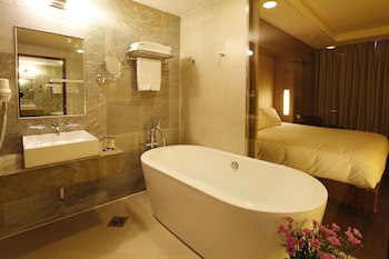 Grand Mercure Ambassador Changwon