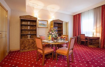 Capitol Hotel galeri fotoğrafı
