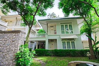 Baan Bayan Beach Hotel