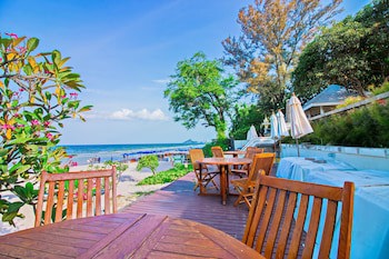 Baan Bayan Beach Hotel