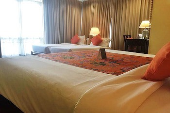 Baan Bayan Beach Hotel