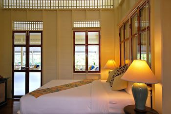 Baan Bayan Beach Hotel