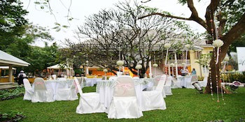 Baan Bayan Beach Hotel