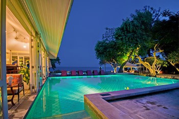 Baan Bayan Beach Hotel