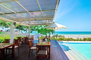 Baan Bayan Beach Hotel