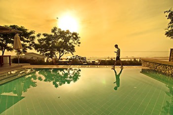 Baan Bayan Beach Hotel