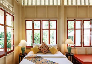 Baan Bayan Beach Hotel