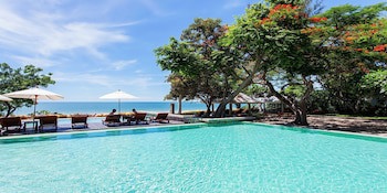 Baan Bayan Beach Hotel