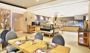 Rh Hotel Pretoria
