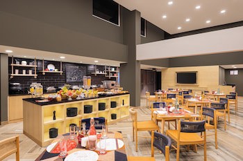 Ginger Ahmedabad Vastrapur