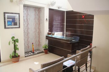 Ahuja Residency Parklane