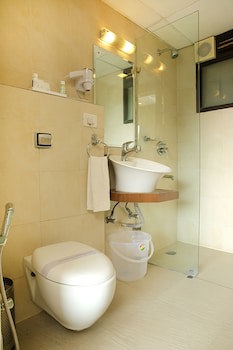 Ahuja Residency Parklane
