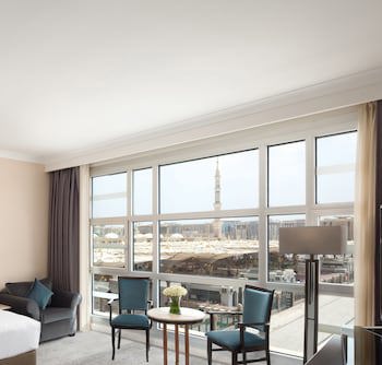 Anwar Al Madinah Movenpick Hotel