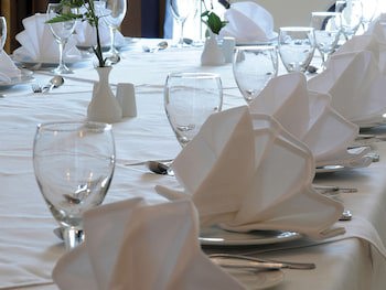 Anwar Al Madinah Movenpick Hotel