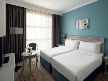 Anwar Al Madinah Movenpick Hotel