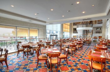 Golden Crown Hotel