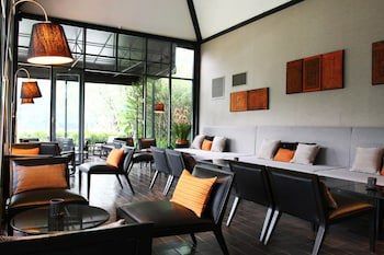 Aruntara Riverside Boutique Hotel