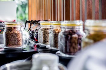 Aruntara Riverside Boutique Hotel