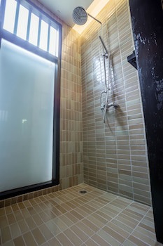 Aruntara Riverside Boutique Hotel