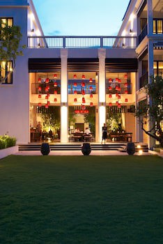 Aruntara Riverside Boutique Hotel