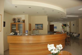 International Hotel fotoğrafı