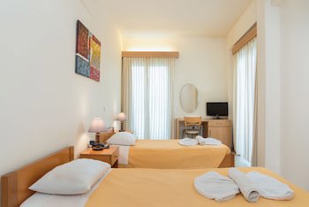 International Hotel fotoğrafı
