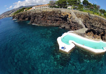 Albatroz Beach & Yacht Club