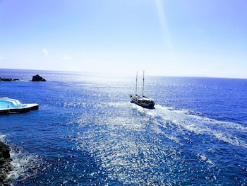 Albatroz Beach & Yacht Club