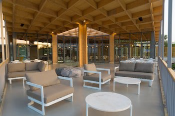 Ozadi Tavira Hotel