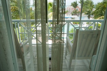 Valentines Resort & Marina