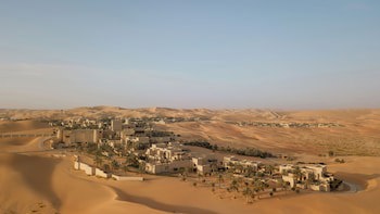 Qasr Al Sarab Desert Resort By Anantara