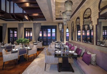 Qasr Al Sarab Desert Resort By Anantara