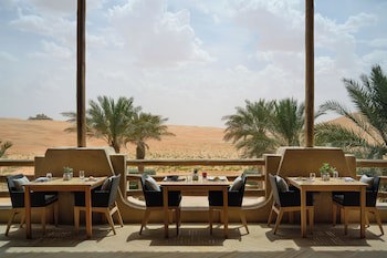 Qasr Al Sarab Desert Resort By Anantara