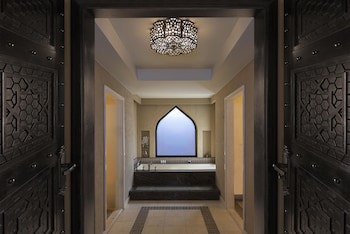 Qasr Al Sarab Desert Resort by Anantara galeri fotoğrafı
