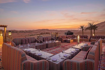 Qasr Al Sarab Desert Resort By Anantara