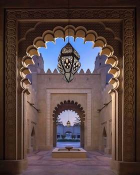 Qasr Al Sarab Desert Resort By Anantara