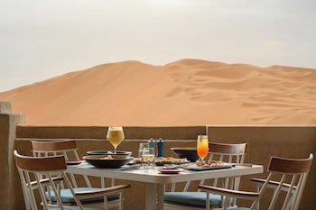 Qasr Al Sarab Desert Resort By Anantara