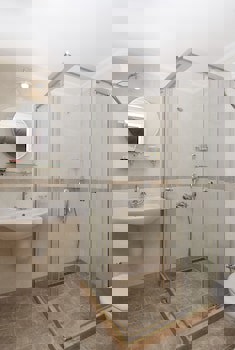 Darussaade Istanbul - Special Class