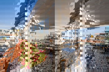 Darussaade Istanbul - Special Class