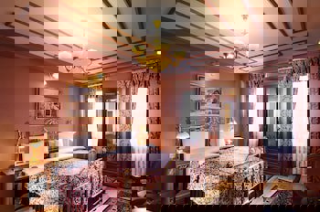 Darussaade Istanbul - Special Class